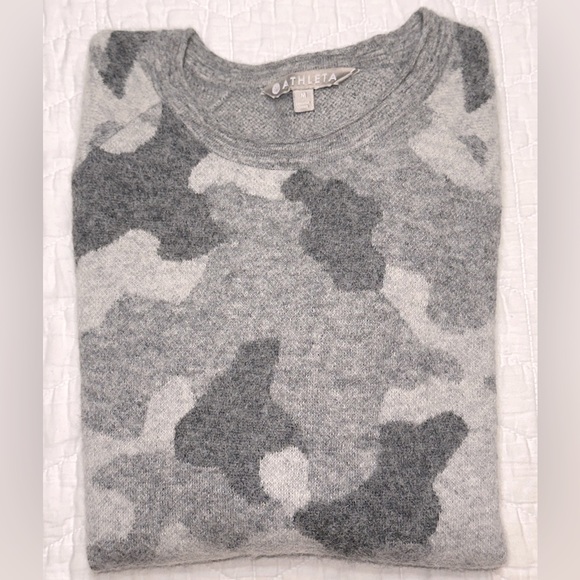 Athleta Tops - Athleta wool sweater